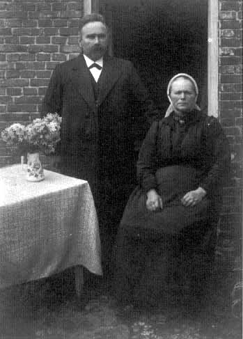 Een van de oprichters H. Menkhorst sr en echtgenote